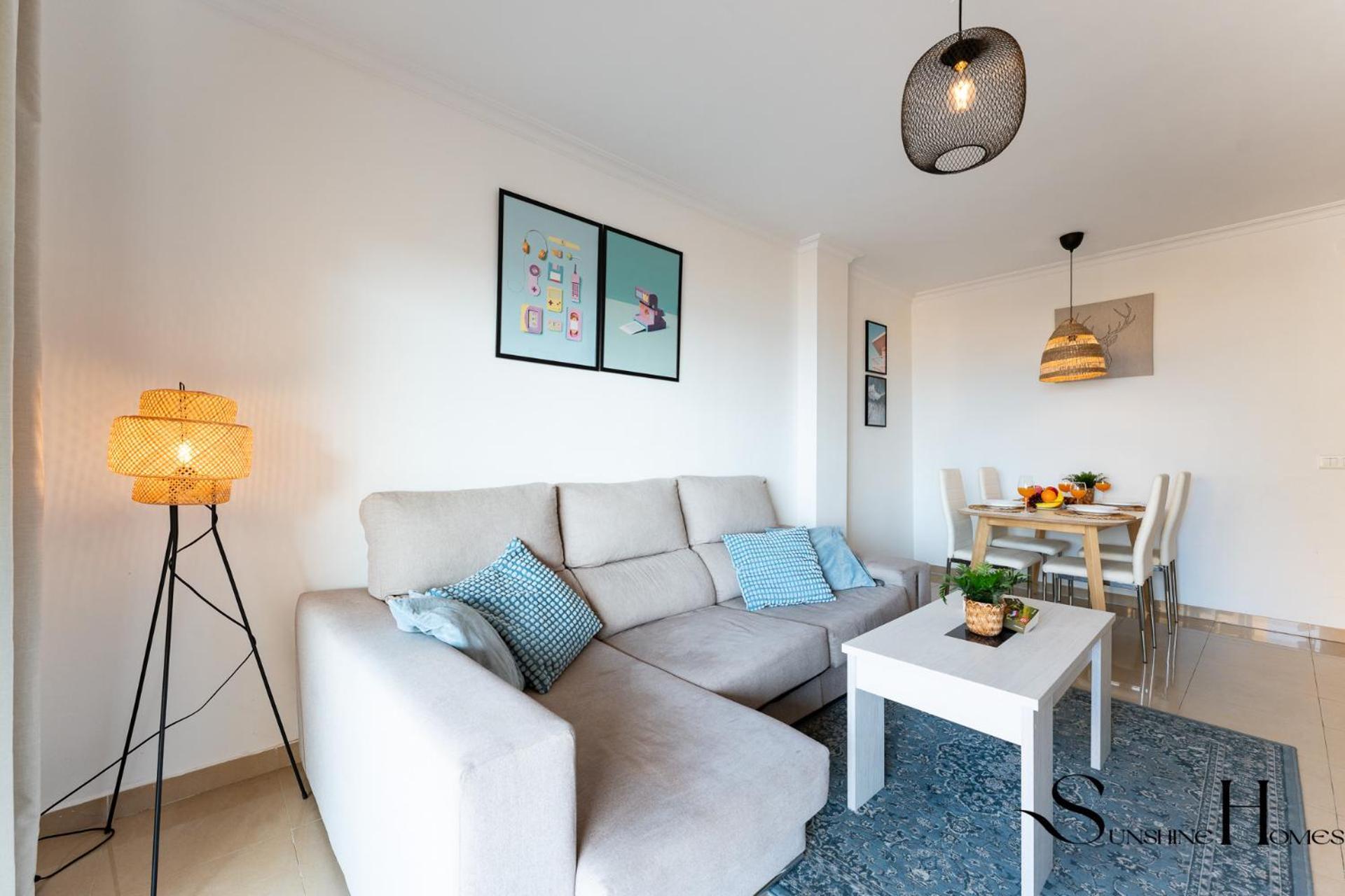 Beachside Retreat With Private Terrace Benalmadena Bagian luar foto